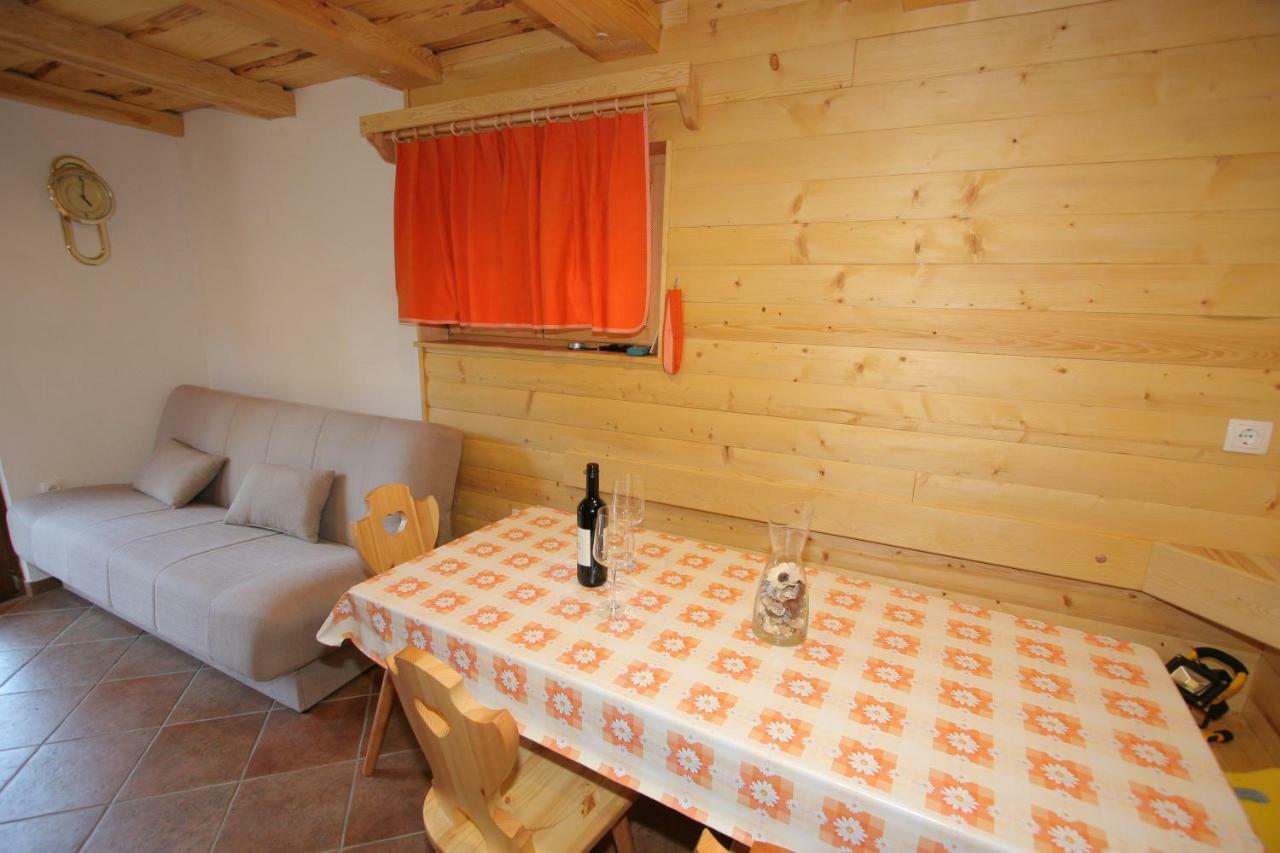 Fikfak Cottage Bled Extérieur photo