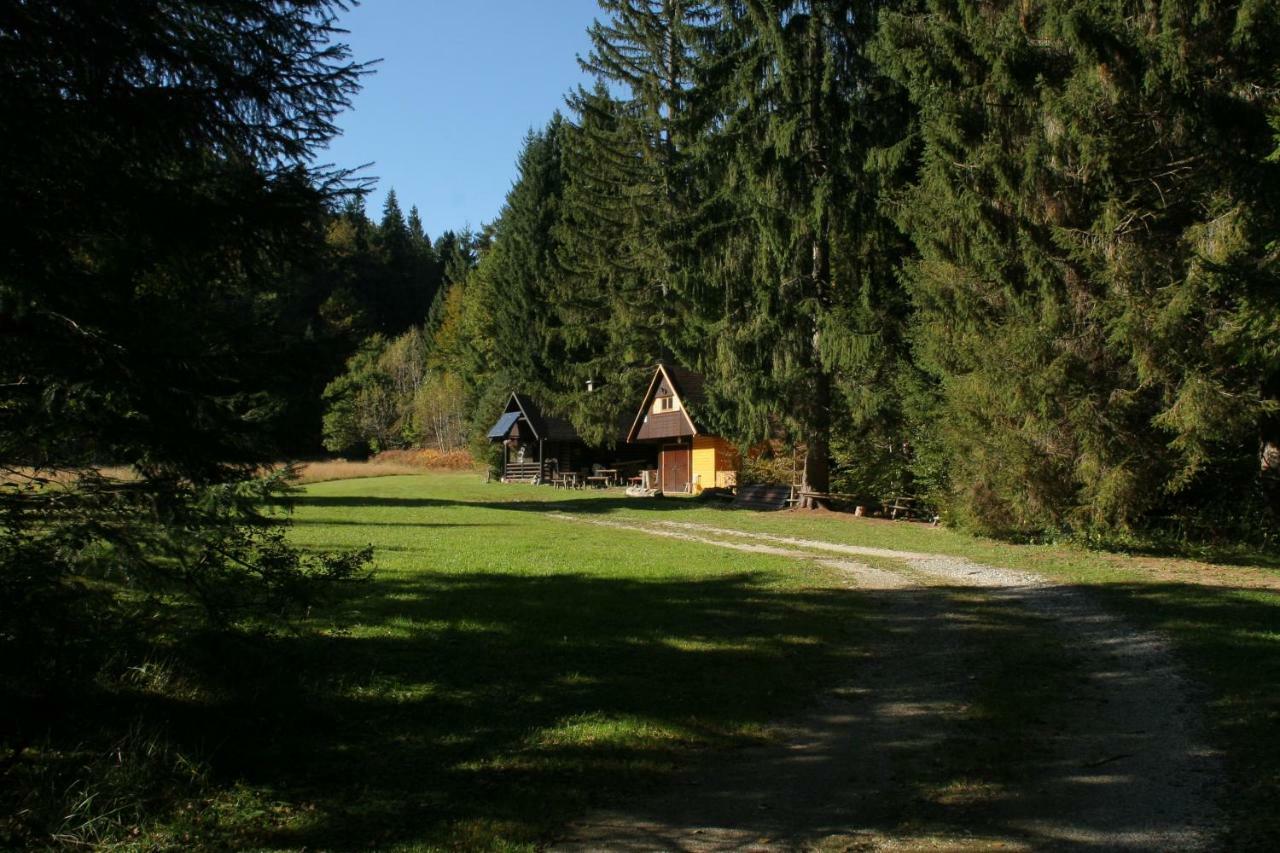 Fikfak Cottage Bled Extérieur photo